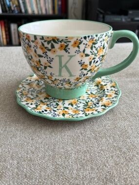 Market Square "K" mug and plate set